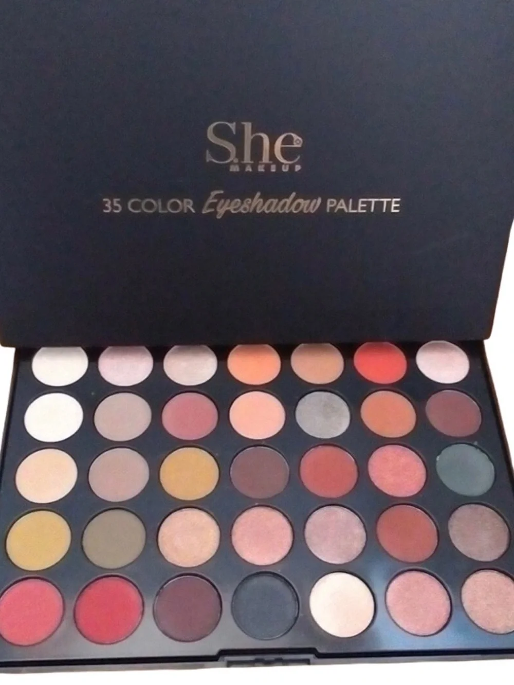 3 Eyeshadow Palettes